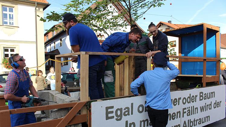 Nachbarschaftsprobleme mit dem Boschhammer?    Foto: Evi Seeger