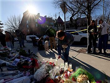 Nach Sch&uuml;ssen an Brown University