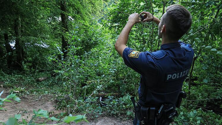 Im Unterholz: Spazierg&auml;nger finden Leiche in Schwaben