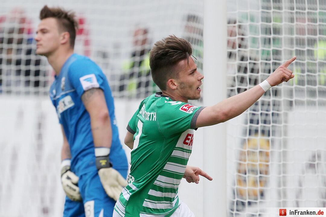 Das Transferkarussell in der Bundesliga dreht sich wieder