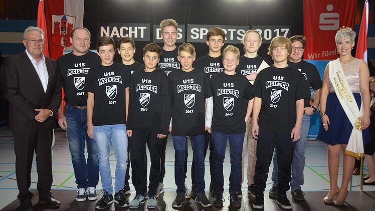 Mannschaftsehrungen.: Die U15 des SV GaritzPeter Rauch