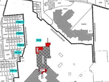 In diesem Lageplan sind die Erweiterungen an der Mittelschule Kronach rot eingezeichnet. Grafik: Spindler plus Architekten Kronach