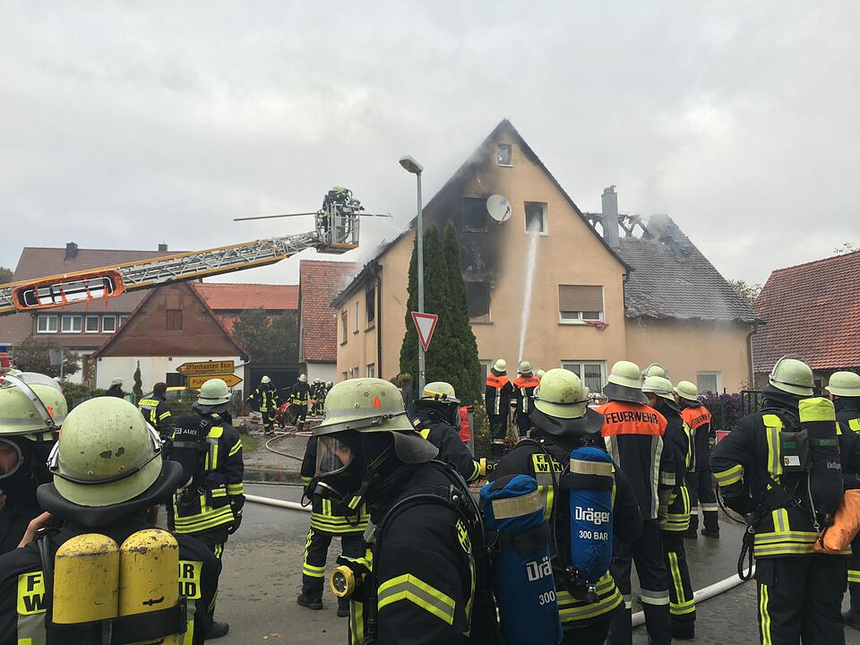 Wohnhaus brennt in Altdorf vollkommen aus