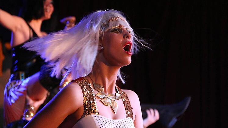 Prunksitzung der "Öwerdöllwer Fosenochts-Gemeinschaft". Foto: Gerd Schaar