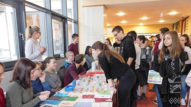 Basar im Jack-Sterinberger Gymnasium.