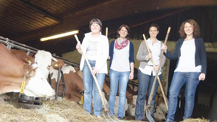 Gerlinde Wirth betreibt den Laitscher Hof. Ihre Töchter Christine, Kathrin und Martina unterstützen sie nach Kräften.