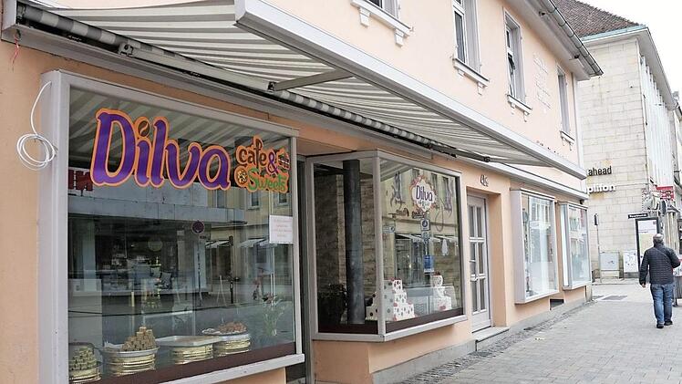 Der Kalchreuther Bäcker ist ausgezogen, nun bietet "Dilva Café & Sweets" Backwaren an. Fotos: Pascale Ferry