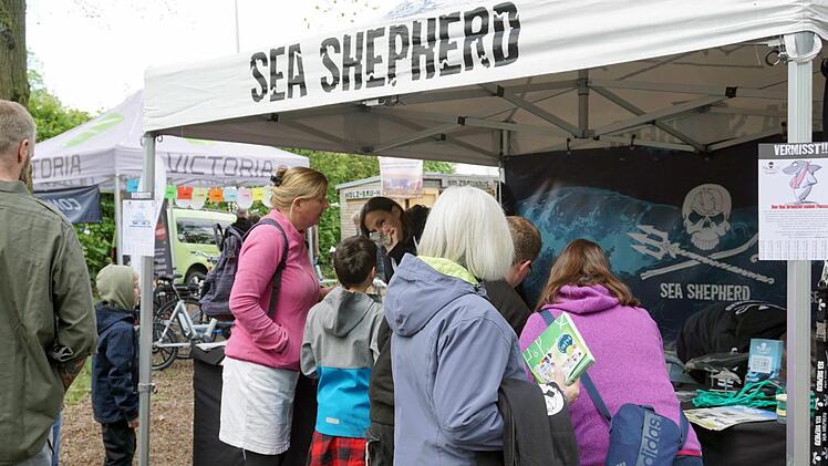 Sea Shepherd warb für die die Erhaltung des marinen Lebensraumes.