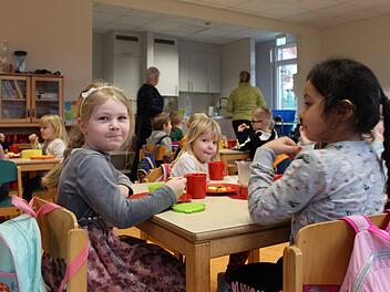 Der Kindergarten Regenbogenland ist saniert und vergrößert worden. Nur die Außenanlagen müssen noch gemacht werden. Foto: Archiv/Julia Raab