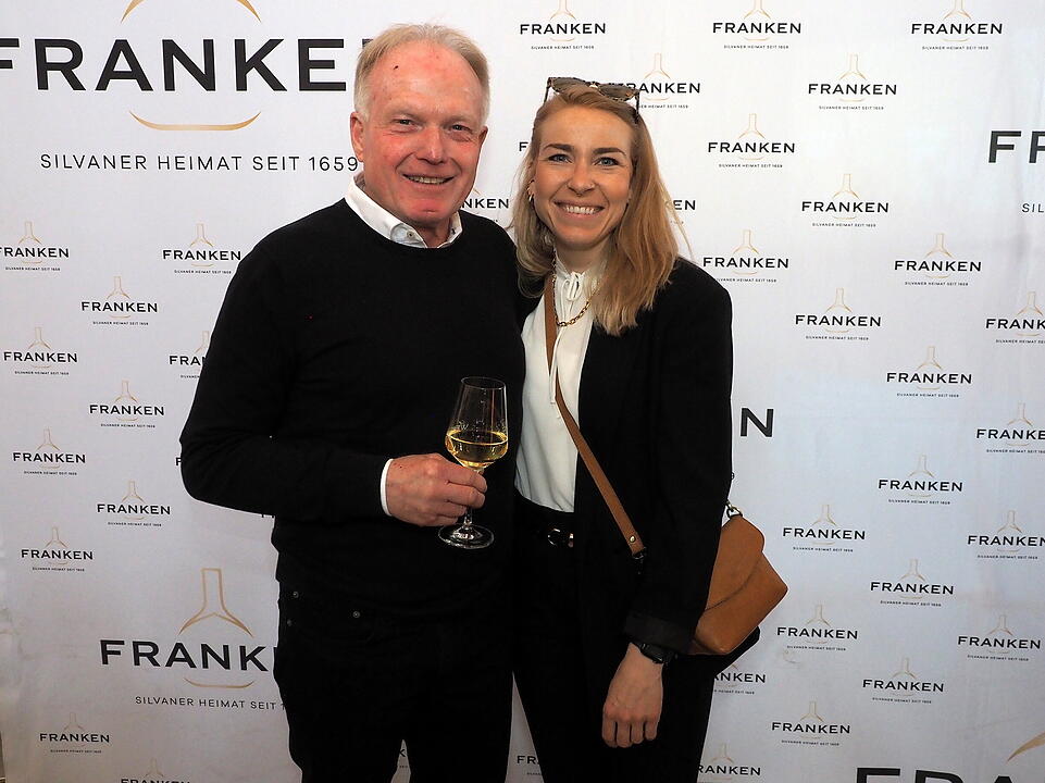 Die 68. Fr&auml;nkische Weink&ouml;nigin wurde gekr&ouml;nt.