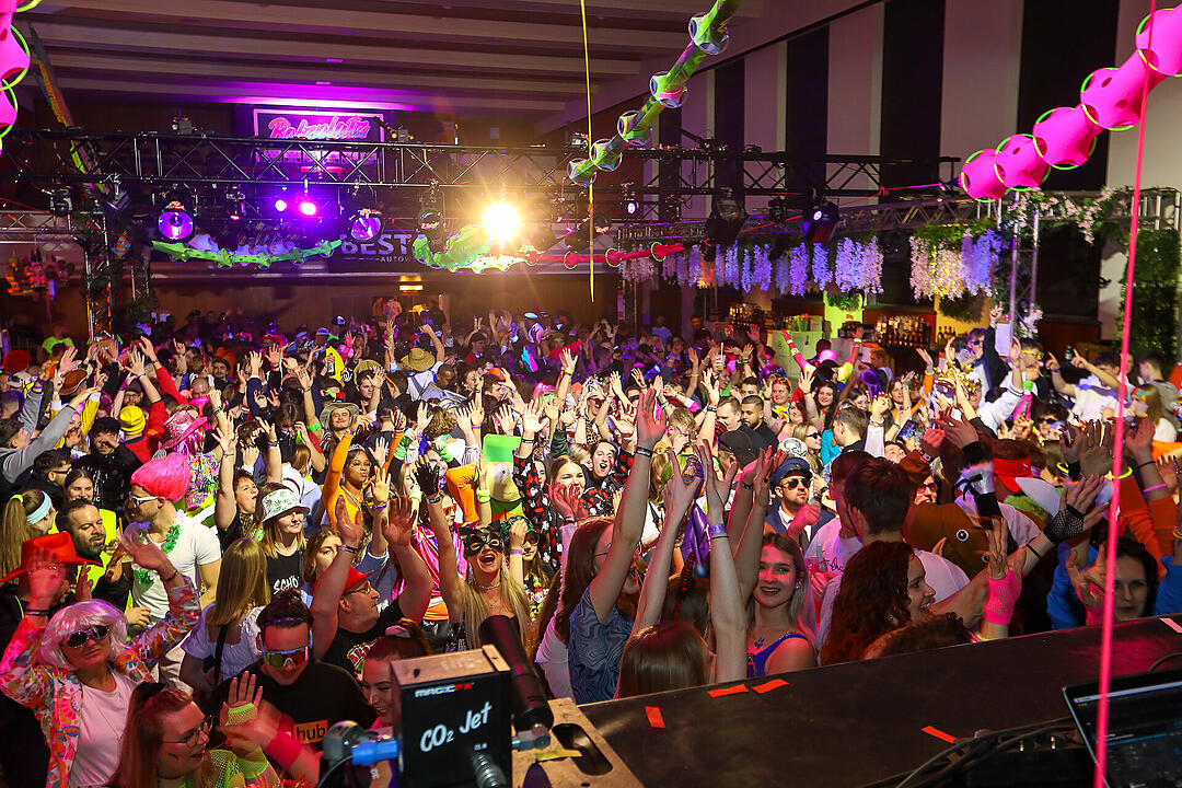 Beste Partystimmung in der Stadthalle