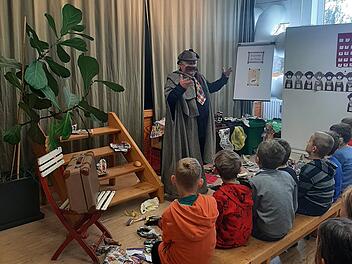 Landkreis Lichtenfels: Tatort Mülltonne - Theaterstück zeigt Kindern Wege zur Müllvermeidung auf