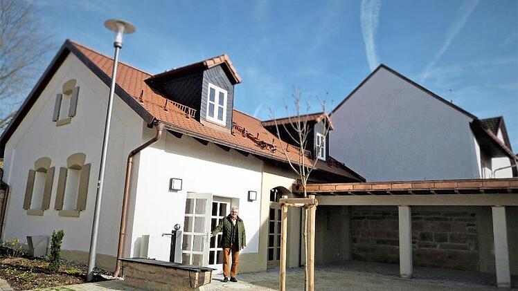 Das alte Bräuhaus in Harsdorf ist ein echtes Schmuckstück geworden. Foto: Werner Reißaus