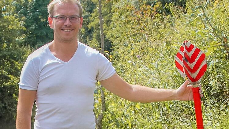 Am Ufer der Baunach, zwischen Sendelbach und Gr&auml;fenholz, landete der Pfeil.