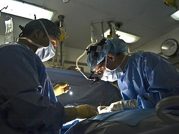 Klinikum F&uuml;rth f&uuml;hrt erstmals 4-Tage-Woche f&uuml;r OP-Pflegekr&auml;fte ein - "wird nun Realit&auml;t"