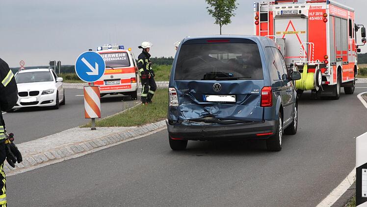 Schwerer Unfall bei Dondörflein  Foto: Richard Sänger