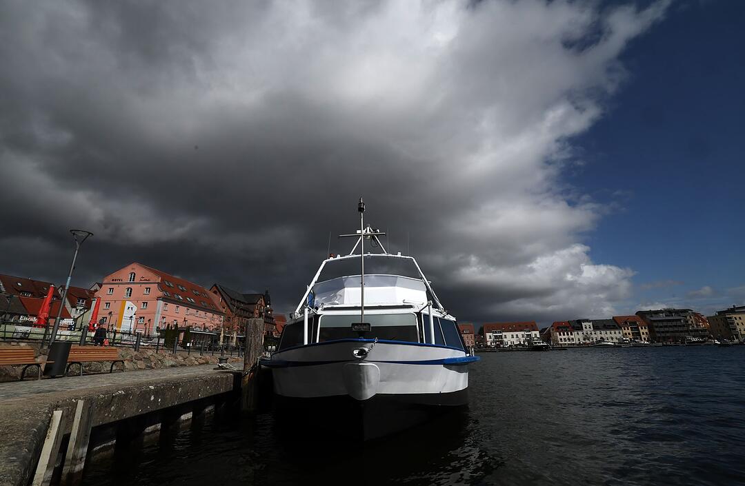 Sonne und Wolken an der Mecklenburgischen Seenplatte