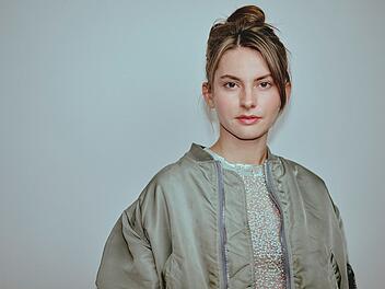 Romina K&uuml;per ist "die Neue" im "Kroatien-Krimi". Ihr erster Einsatz ist am Donnerstag, 7. Mai, um 20.15 Uhr, im Ersten zu sehen.