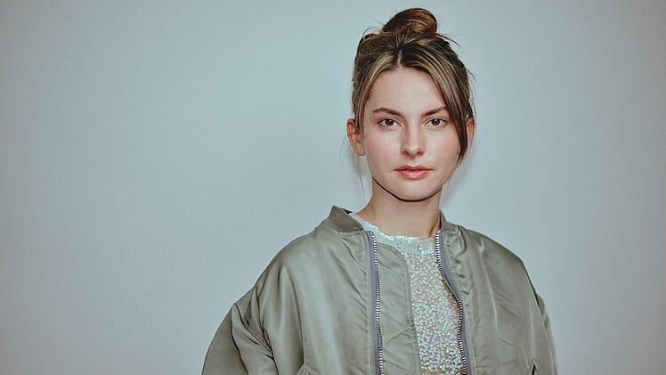 Romina K&uuml;per ist "die Neue" im "Kroatien-Krimi". Ihr erster Einsatz ist am Donnerstag, 7. Mai, um 20.15 Uhr, im Ersten zu sehen.