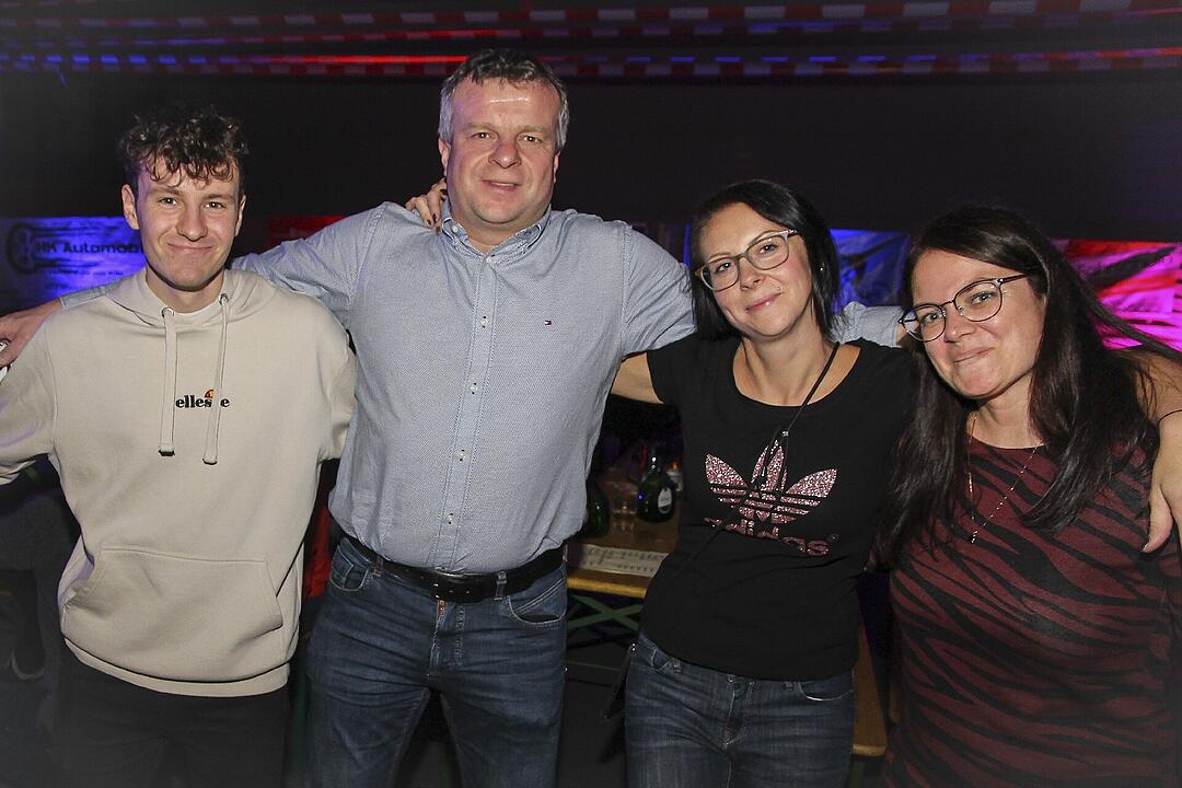 Party und Tanz in der Dreifachhalle
