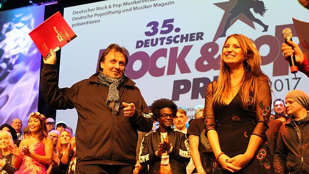 Erneut auf dem Treppchen, erneut mit Auszeichnung. Udo Langer freutesich &uuml;ber den 3. Platz in der Kategorie "Beste Filmmusik".Markus H&auml;ggberg
