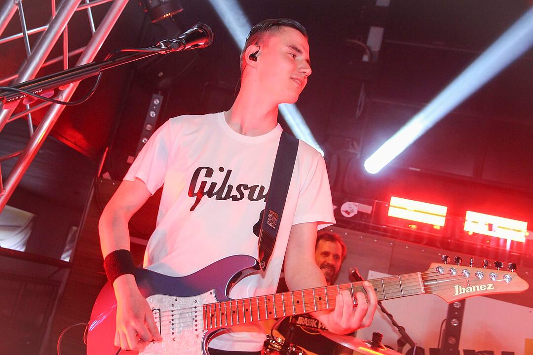 RADSPITZ live im Schwingen Nightlife