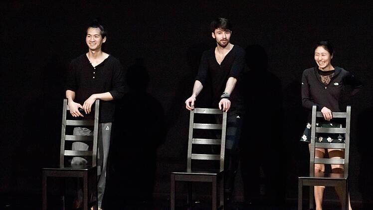 Einblicke in den nächsten Coburger Ballettabend bot eine Soirée im Landestheater. "Hypnotic Poison" feiert am 28. Februar Premiere in Coburg.Foto: Jochen Berger