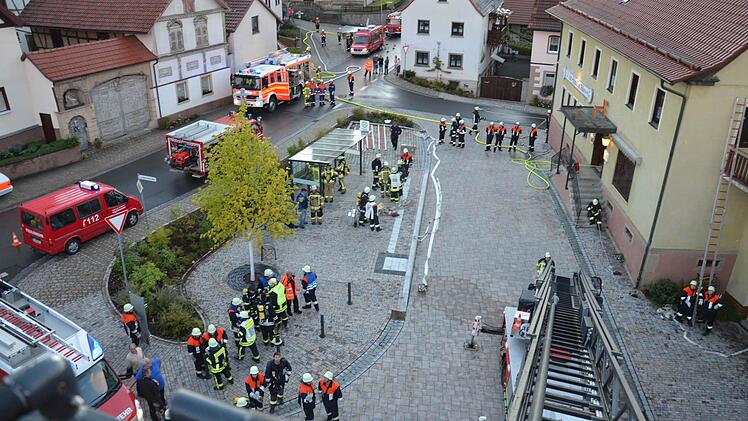 Großübung in Gauaschach  Foto: Jana Keul