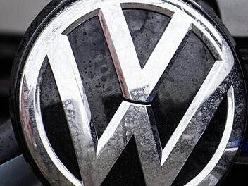 Die unfallfl&uuml;chtige Frau fuhr einen VW. Symbolfoto:  Andreas Arnold, dpa