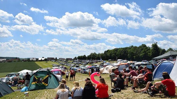 Wann findet ein Festival in Franken 2019 statt? Und wo gibt es eigentlich ein Festival in der Nähe? Hier gibt es die Übersicht über die fränkischen Festivals 2019. Foto: RE ON TOUR/ab geht die Lutzi! 2017