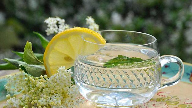 Holunder-Sirup.jpg