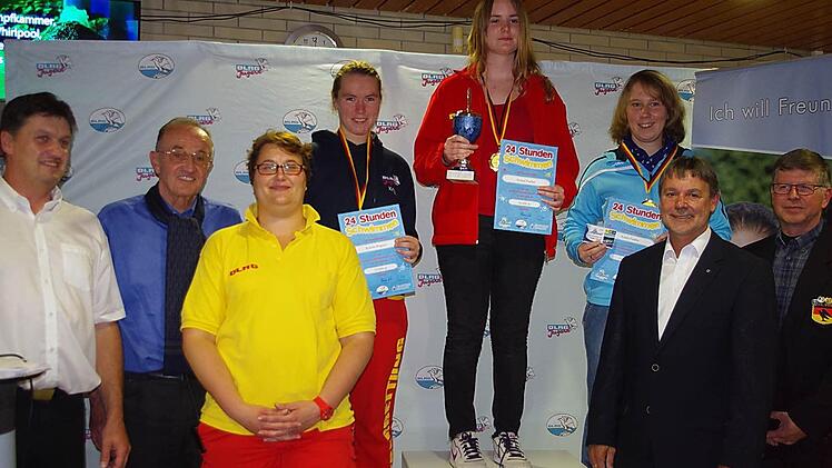 24-Stunden-Schwimmen im Crana Mare Kronach. Foto: Heike Sch&uuml;lein