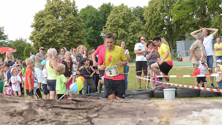 Crosslauf in Nüdlingen. Foto: Jürgen Schmitt