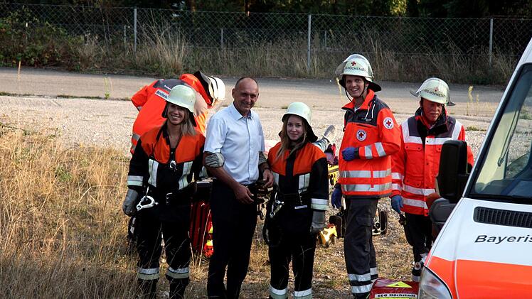 Szenen unangekündigten Übung der Feuerwehren Weisendorf und Großenseebach am Donnerstag, 20. September. Foto: Richard Sänger