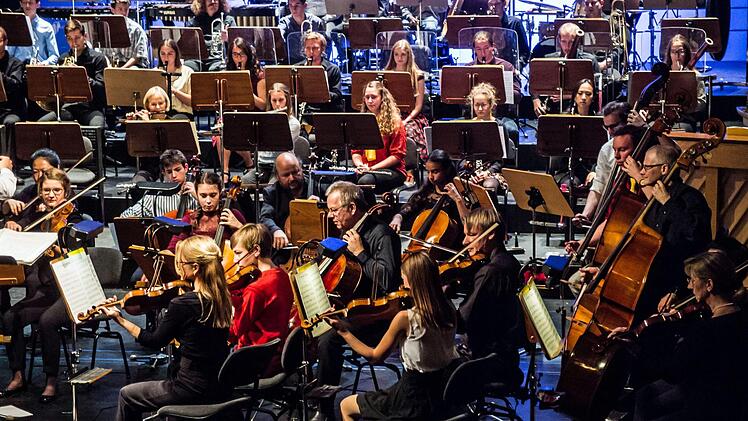 Impressionen vom Mitmachkonzert im Landestheater Coburg unter der Leitug von Dominik TremelFoto: Jochen Berger