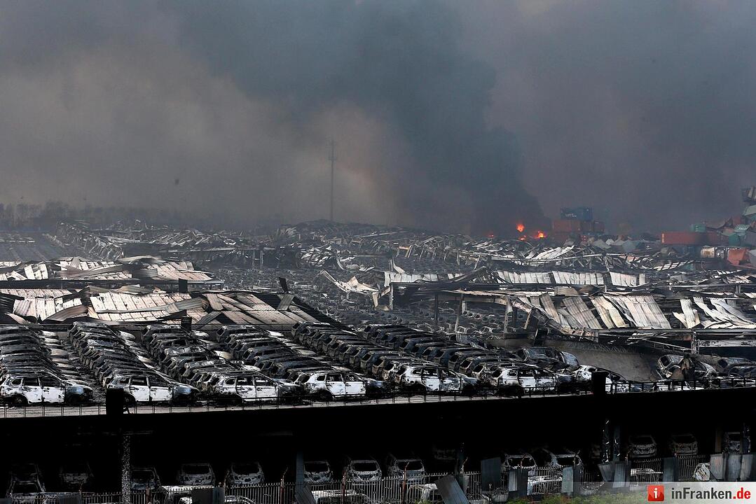 Huge explosion rocks Chinese port city of Tianjin