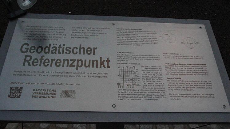 Die Tafel mit den Erklärungen  Foto: Friedwald Schedel