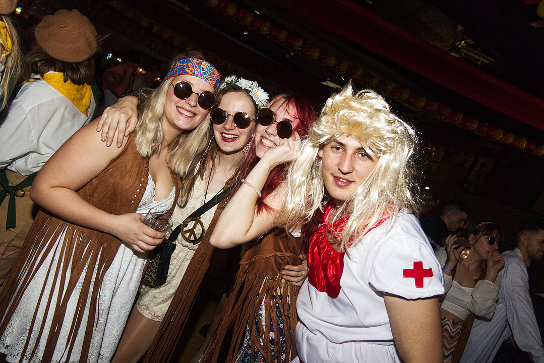 Beste Stimmung und viele Showeinlagen!