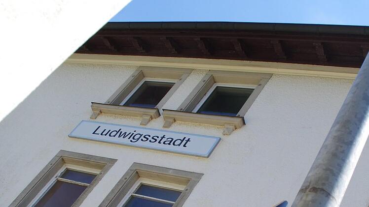 Der Bahnhof in Ludwigsstadt soll aufgewertet werden. Foto: Marco Meißner