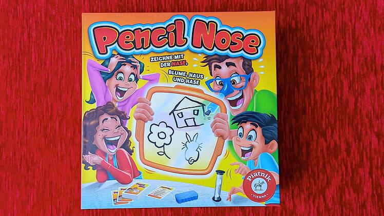 Pencil Nose im Test - das Partyspiel, bei dem die Nase zum Zeichenstift wird