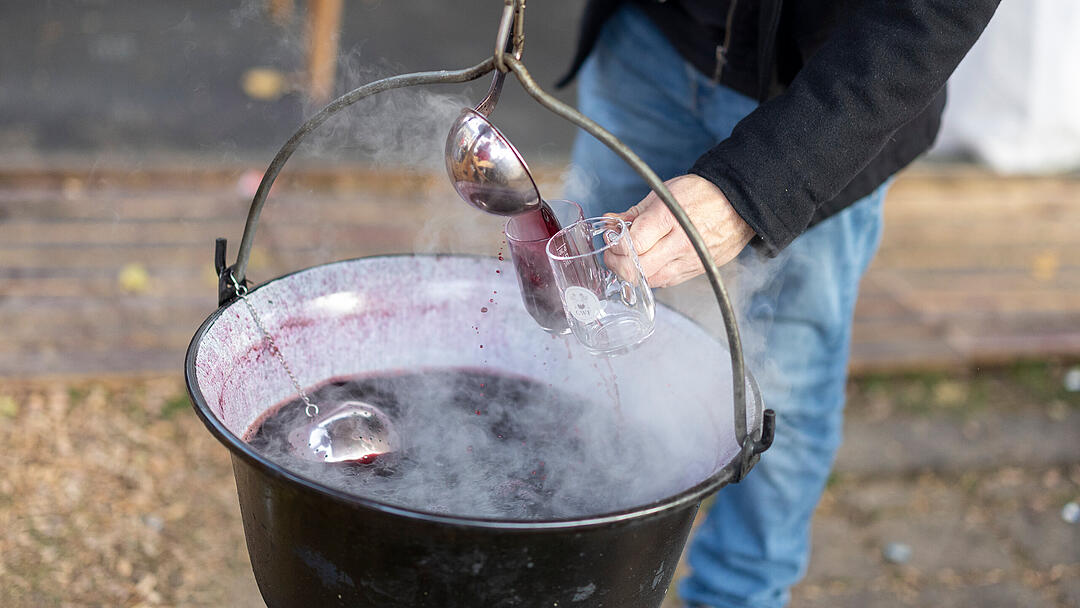 R&ouml;delsee, Traditioneller Weihnachtsmarkt rund um das Schloss