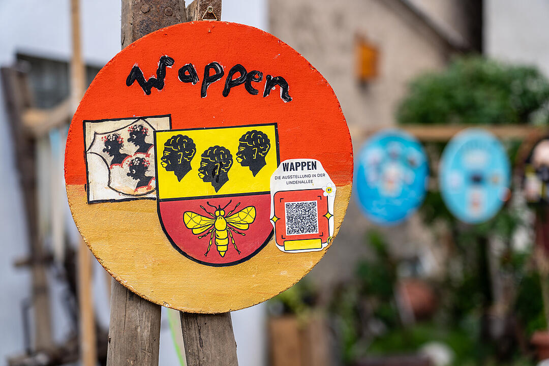 Festliche Genussmeile mit vielen verschiedenen regionalen Spezialit&auml;ten.