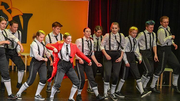 Prunksitzung 2020 der Coburger Narrhalla: das "Move and Dance Center" aus CoburgRonald Rinklef