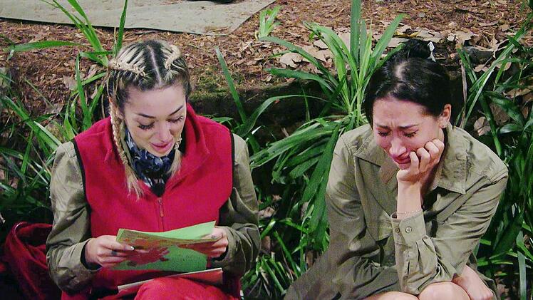 Mit Ariel (links) muss Gils gr&ouml;&szlig;te Widersacherin gehen.