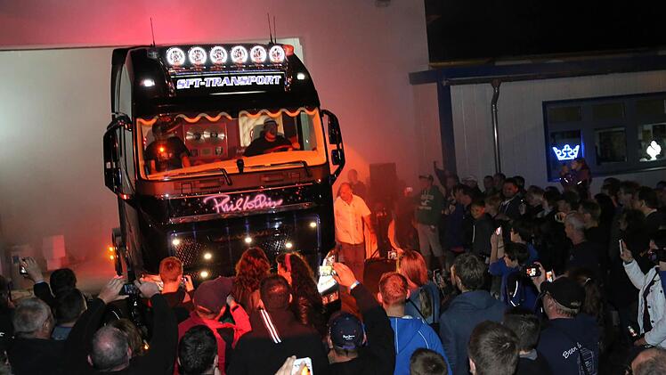 Bei Trucker-Treffen ist der Phil-Collins-Laster immer umringt.  Foto: privat