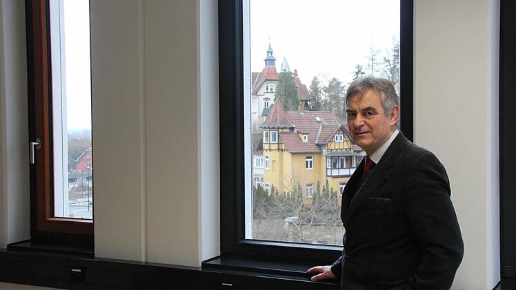 Das neue Büro von Professor Gerhard Lindner blickt auf den Marschberg.