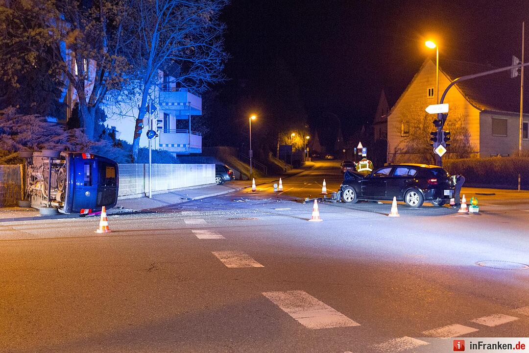Coburg: Zwei Autos kollidieren an Kreuzung – zwei Verletzte