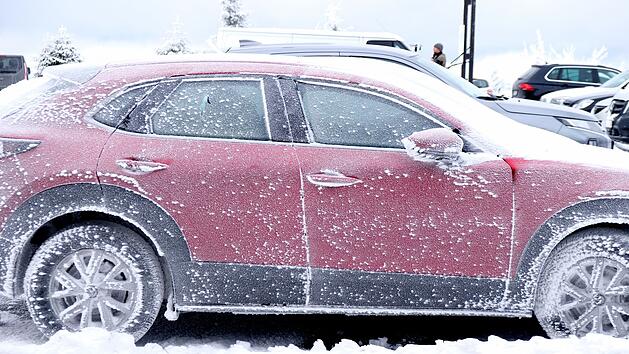 Rentner blockiert Schneer&auml;umdienst - und missachtet Fahrverbot