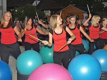 Trommel-dich-fit" als Angebot der Damengymnastik  Foto: Stefan Geiger