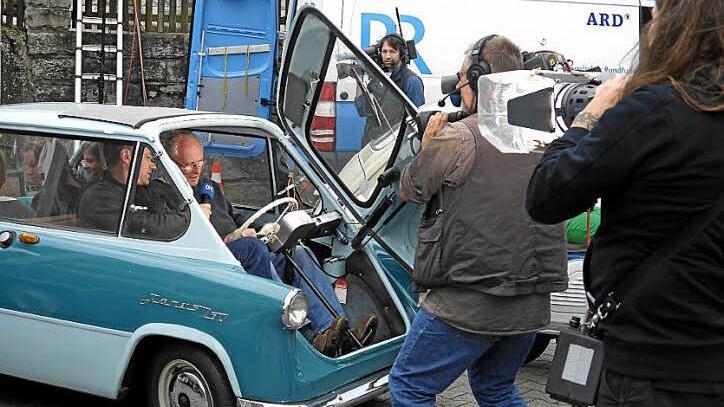 Reinhold Schaad präsentierte in Burgpreppach seinen Zündapp - Janus aus dem Jahr 1957. Foto: Klemens Albert